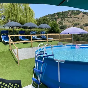 Cugumia Farm stay
